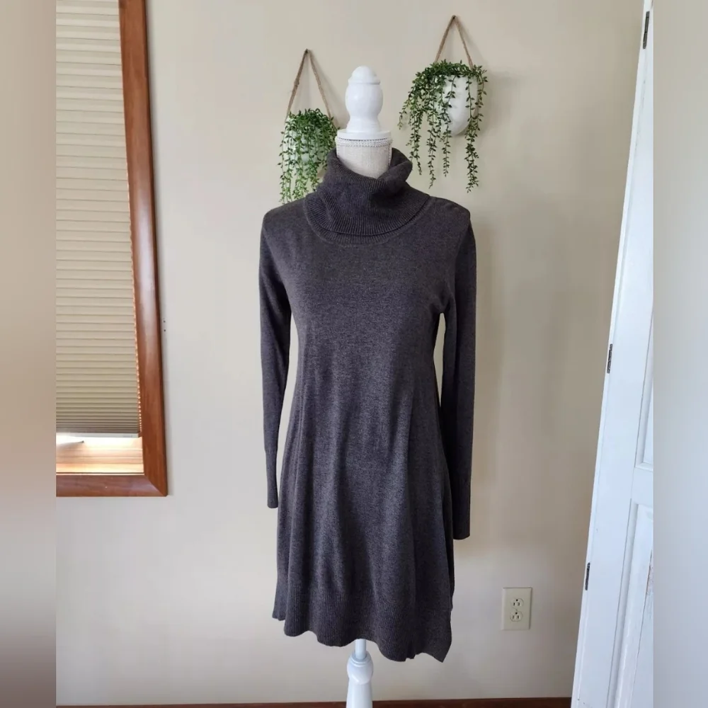 Patrizia Luca Milano Womens Size Small tunic Taupe/Gray Turtleneck Sweater Dress - Picture 1 of 6